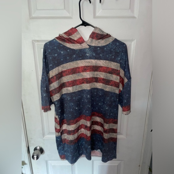 LulaRoe Patriotic “Frankie” Hoodie - Picture 3 of 9